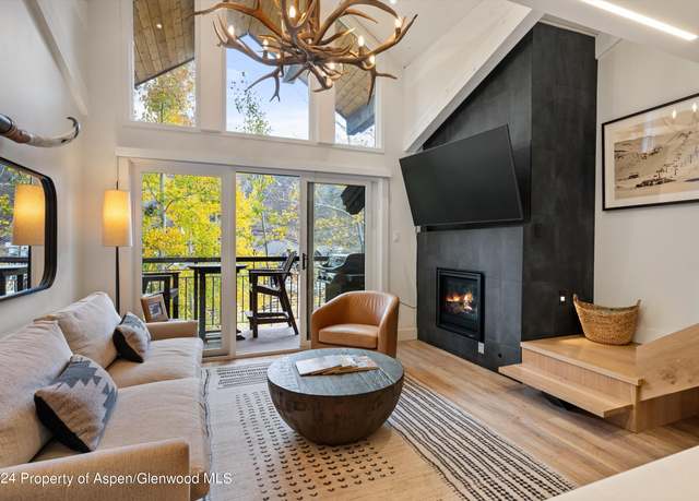 Property at 400 WOOD Rd #1215, Snowmass Village, CO 81615, 2 beds, 2 baths