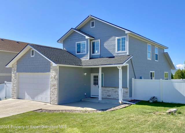 Property at 1135 Michael Cir, Meeker, CO 81641, 3 beds, 2.5 baths
