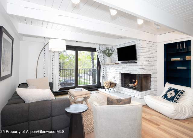Property at 901 E HYMAN Ave #4, Aspen, CO 81611, 2 beds, 2 baths