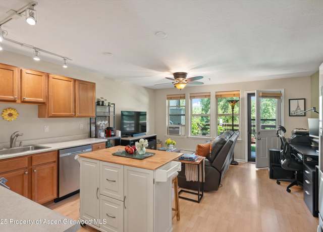 Property at 512 Lakeside Dr, Basalt, CO 81621, 1 bed, 1 bath
