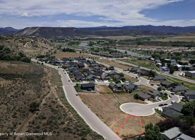 Property at 373 Roan Ct, Silt, CO 81652