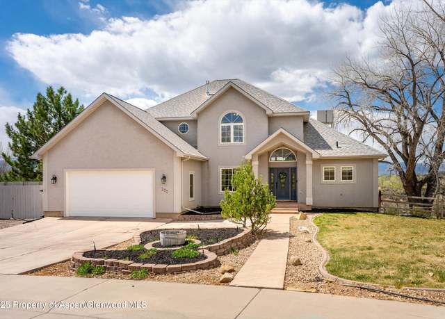 Property at 481 Eagles Nest Dr, Silt, CO 81652, 5 beds, 3.5 baths