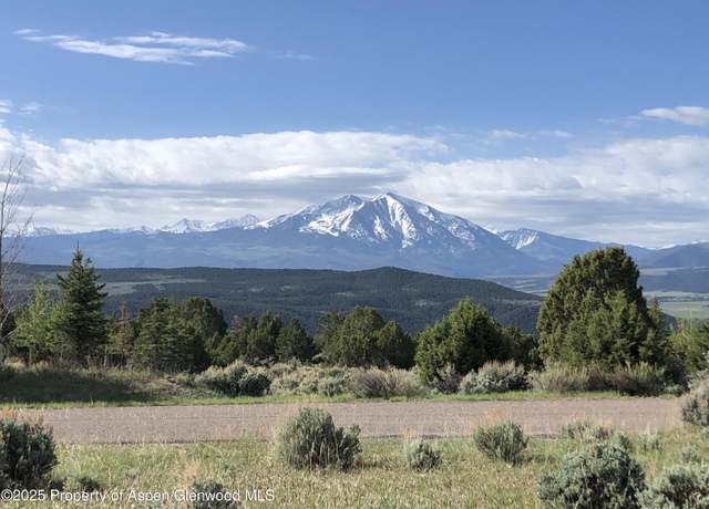 Property at 124 WOOD NYMPH Ln, Glenwood Springs, CO 81601