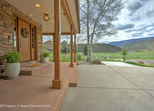 Property at 86 Sunrise Ct, Glenwood Springs, CO 81601, 5 beds, 4.5 baths