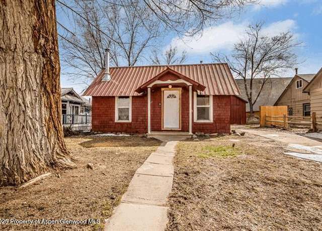 Property at 1004 Elm Ave, Collbran, CO 81624, 1 bed, 1 bath