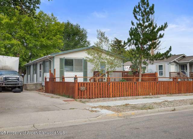 Property at 562 Rose St, Craig, CO 81625, 3 beds, 1 bath