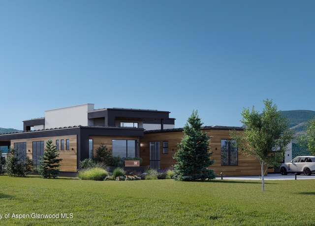 Property at 32 Foxprowl, Gypsum, CO 81637, 4 beds, 4.5 baths