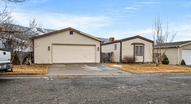 Photo of 227 E Tamarack Cir, Parachute, CO 81635