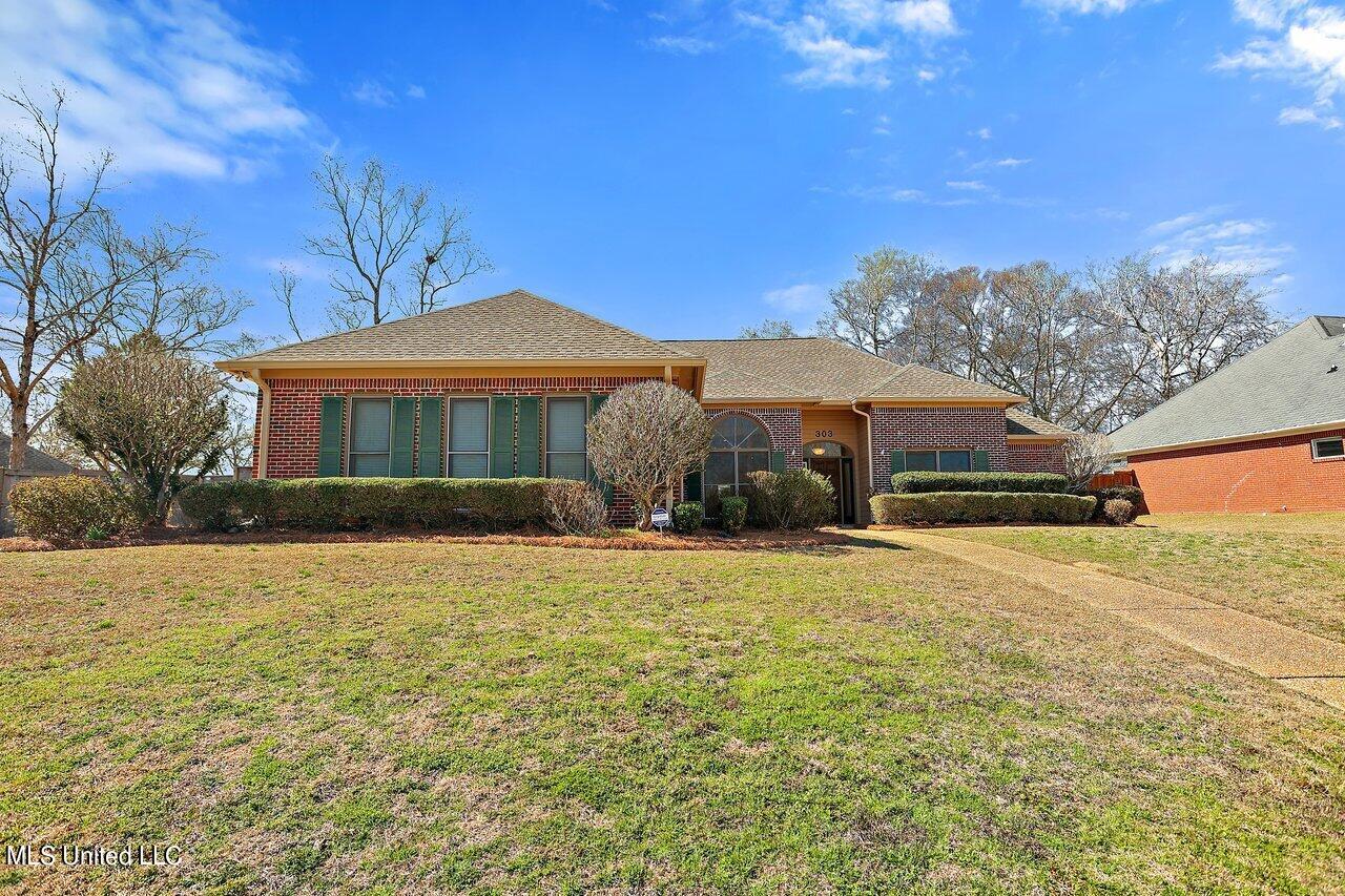 303 Semoia Lane Ln, Ridgeland, MS 39157 | MLS# 4071834 | Redfin