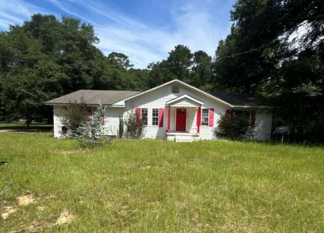 Property at 515 Spring St, Taylorsville, MS 39168, 3 beds, 2 baths