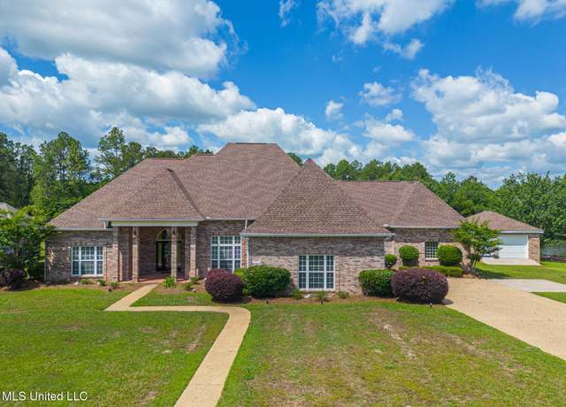 Property at 18065 Carson Ct, Saucier, MS 39574, 4 beds, 4 baths