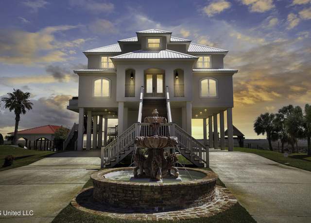Property at 1326 Poki Pl, Diamondhead, MS 39525, 4 beds, 4.5 baths