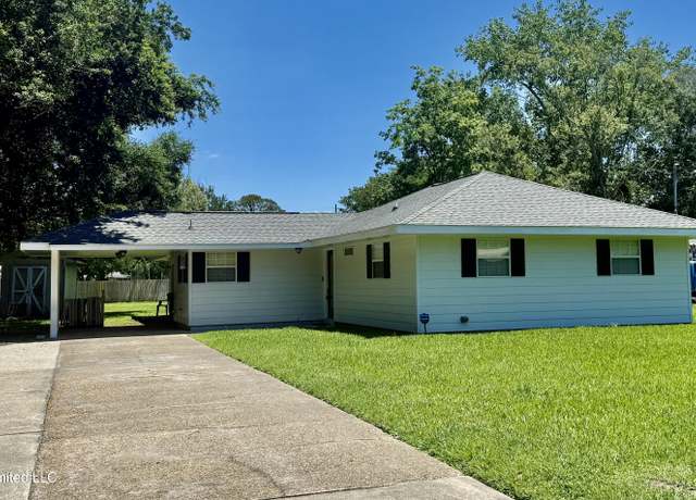 Property at 2609 Wilson Ave, Pascagoula, MS 39567, 3 beds, 1.5 baths