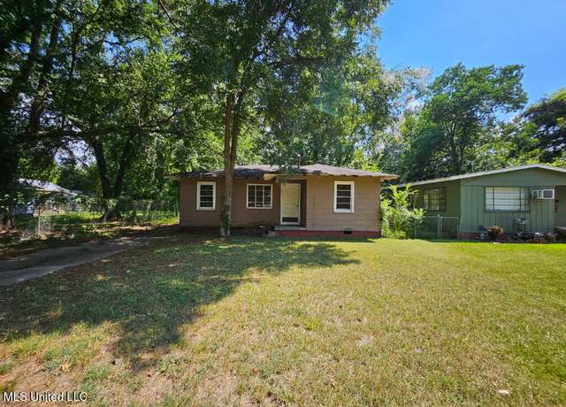 Property at 879 Crawford St, Jackson, MS 39203, 2 beds, 1 bath