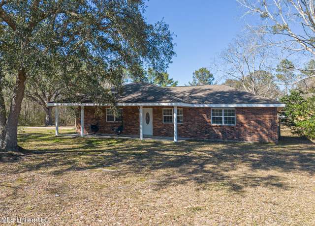 Property at 7166 Gustine Rd, Kiln, MS 39556, 3 beds, 2 baths