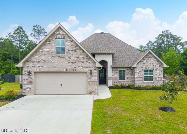 Property at 13312 Harper Ct, Gulfport, MS 39503, 5 beds, 3 baths