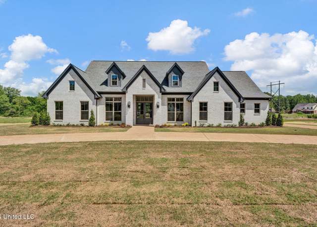 Property at 5388 Sophia Ln Unit B, Hernando, MS 38632, 4 beds, 4.5 baths