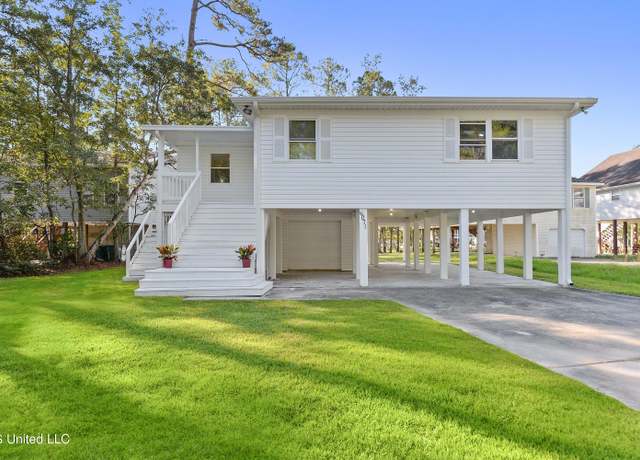 Property at 6071 Comanche St, Kiln, MS 39556, 3 beds, 2 baths