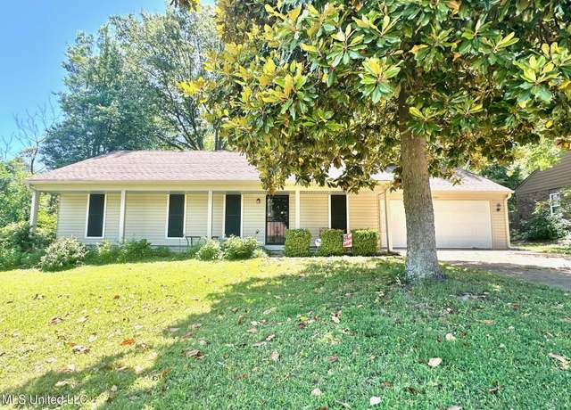 Property at 3505 Dorchester Dr, Horn Lake, MS 38637, 3 beds, 2 baths
