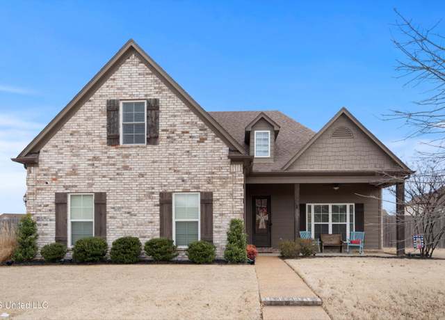 Property at 4682 Riva Ridge Dr, Olive Branch, MS 38654, 4 beds, 3 baths