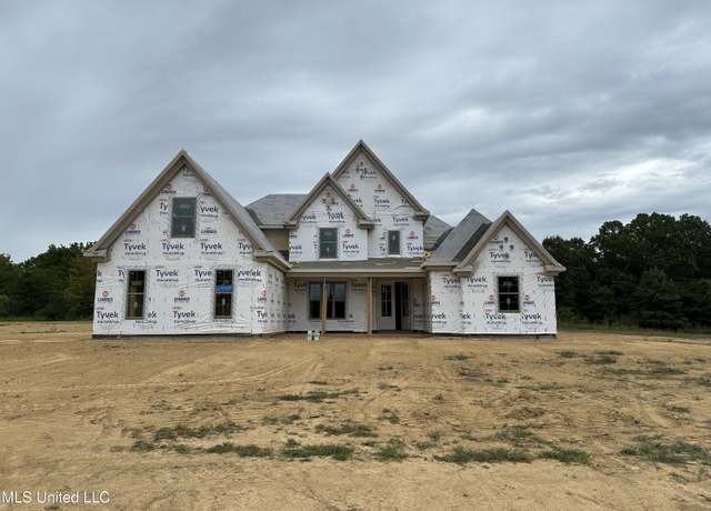 Property at 276 Cedar Crest Cv, Byhalia, MS 38611, 6 beds, 4.5 baths