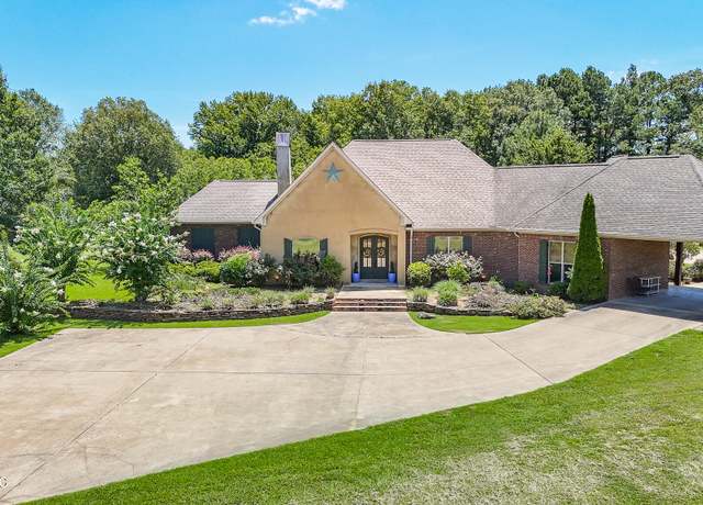 Property at 5550 Springridge Rd, Raymond, MS 39154, 4 beds, 5 baths