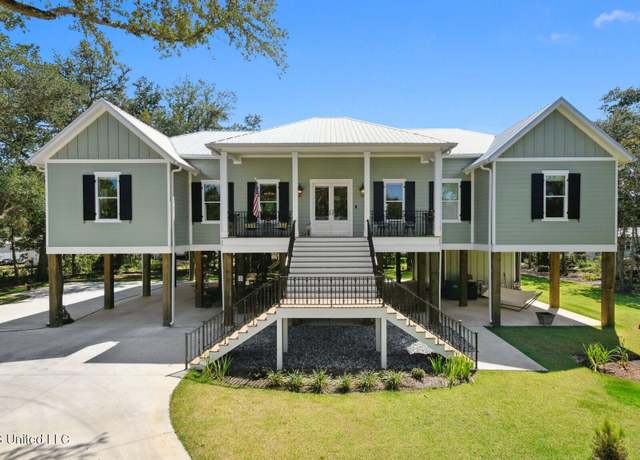 Property at 316 Leonhard Ave, Bay Saint Louis, MS 39520, 3 beds, 3.5 baths