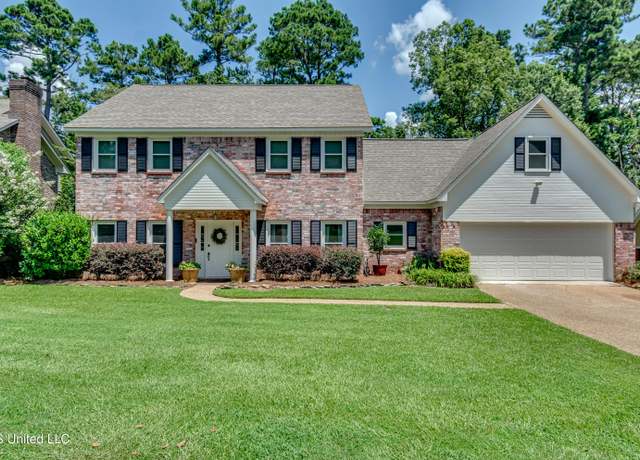 Property at 556 Cliffview Dr, Brandon, MS 39047, 4 beds, 2.5 baths