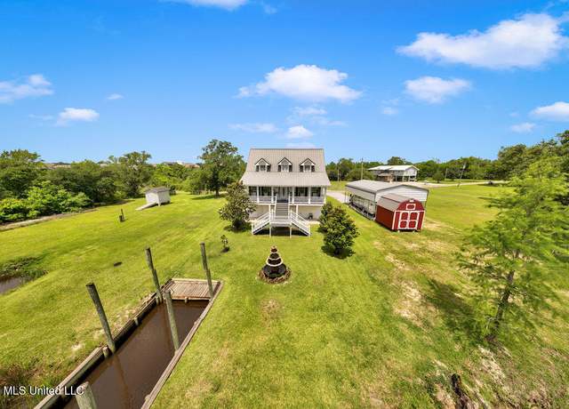 Property at 11020 Jordan Dr, Bay Saint Louis, MS 39520, 4 beds, 3 baths