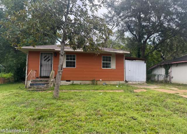 Property at 2524 Coronet Pl, Jackson, MS 39204, 3 beds, 1 bath