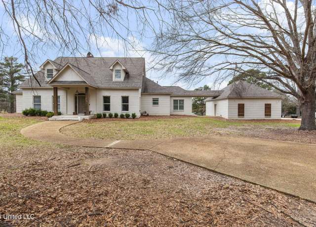 Property at 146 Lake Trail Ln, Flora, MS 39071, 4 beds, 3.5 baths