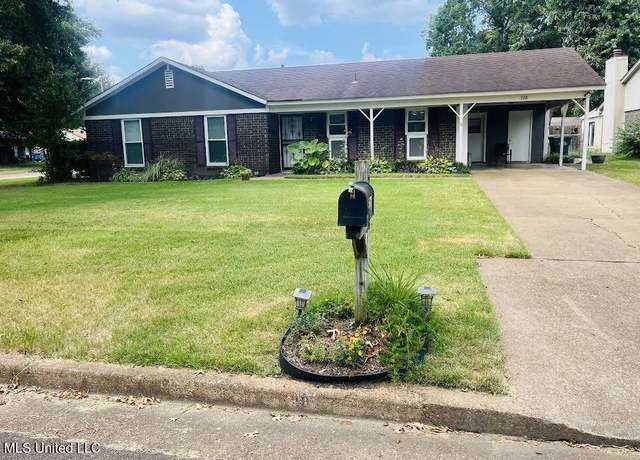 Property at 708 Thornwood Dr, Southaven, MS 38671, 3 beds, 2 baths