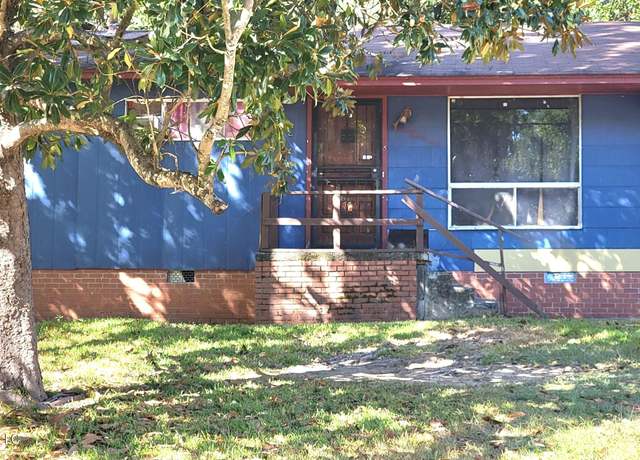 Property at 1321 Maria Dr, Jackson, MS 39204, 3 beds, 1 bath