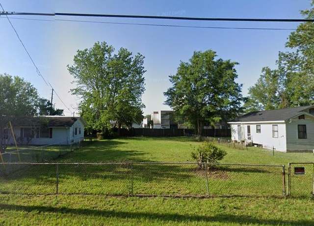 Property at 2033 Southern Ave, Biloxi, MS 39531