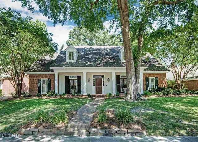 Property at 5145 Canton Heights Dr, Jackson, MS 39211, 4 beds, 4.5 baths