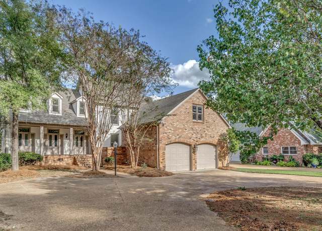 Property at 503 Bay Pointe Cv, Brandon, MS 39047, 4 beds, 3.5 baths