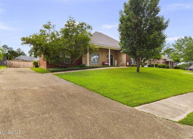 Property at 115 Deer Creek Cv, Madison, MS 39110, 3 beds, 2 baths