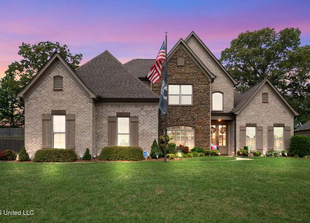 Property at 650 Bouldercrest Dr, Southaven, MS 38672, 5 beds, 3.5 baths