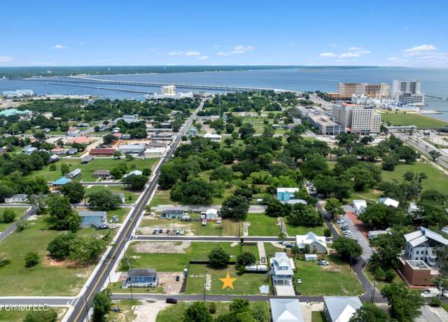 Property at 126 Kuhn St, Biloxi, MS 39530