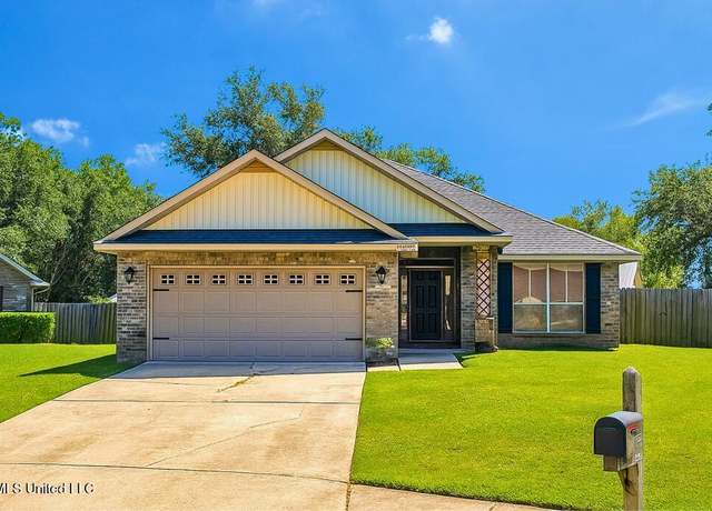 Property at 14762 Canal Crossing Blvd, Gulfport, MS 39503, 4 beds, 2 baths