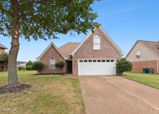 Property at 8900 W Sweet Flag, Southaven, MS 38671, 4 beds, 2 baths