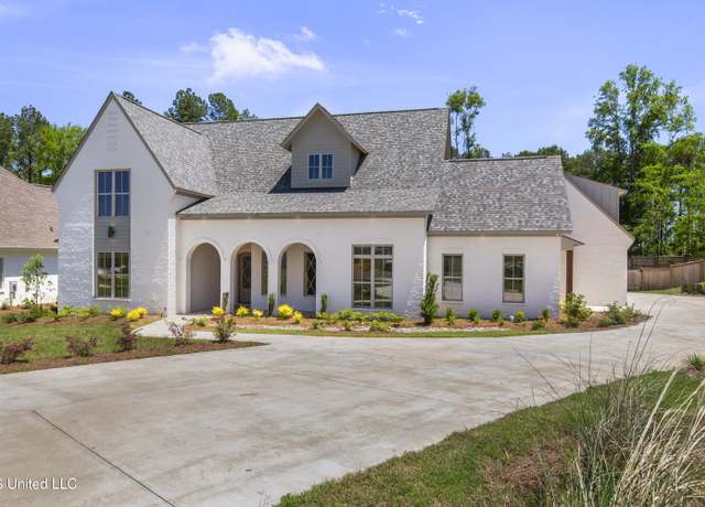 Property at 308 Lois Ct Ct, Madison, MS 39110, 5 beds, 4.5 baths