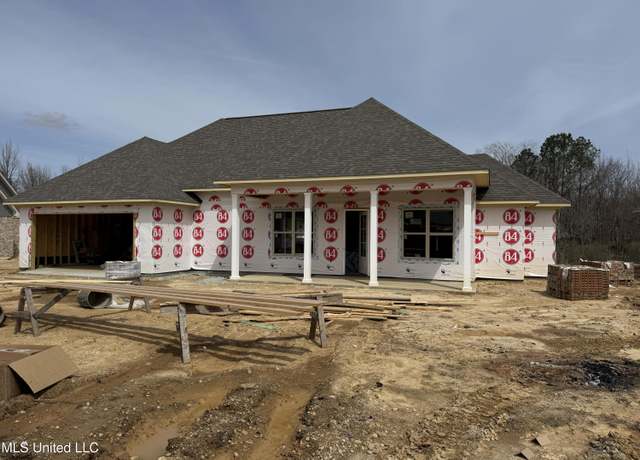 Property at 110 Trace Pointe Pl, Clinton, MS 39056, 4 beds, 3 baths