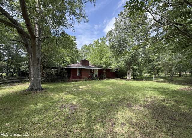 Property at 3617 Druey Ave, Moss Point, MS 39562, 3 beds, 2 baths