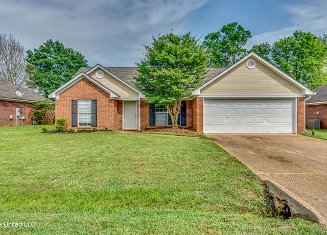 Property at 220 Cherry Bark Dr, Brandon, MS 39047, 3 beds, 2 baths