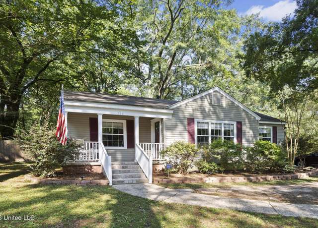 Property at 316 Colonial Cir, Jackson, MS 39211, 3 beds, 1 bath
