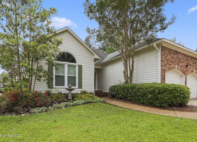 Property at 231 Bayview Dr, Madison, MS 39110, 3 beds, 2 baths