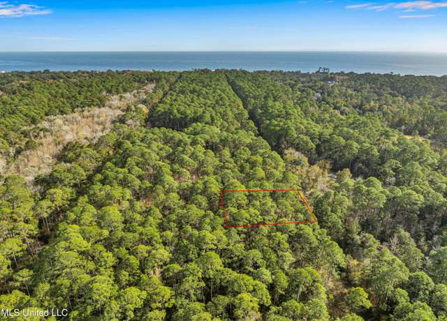 Property at 0 Ash St, Ocean Springs, MS 39564