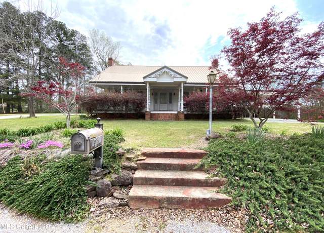 Property at 8950 Ms-35, Forest, MS 39074, 3 beds, 3 baths
