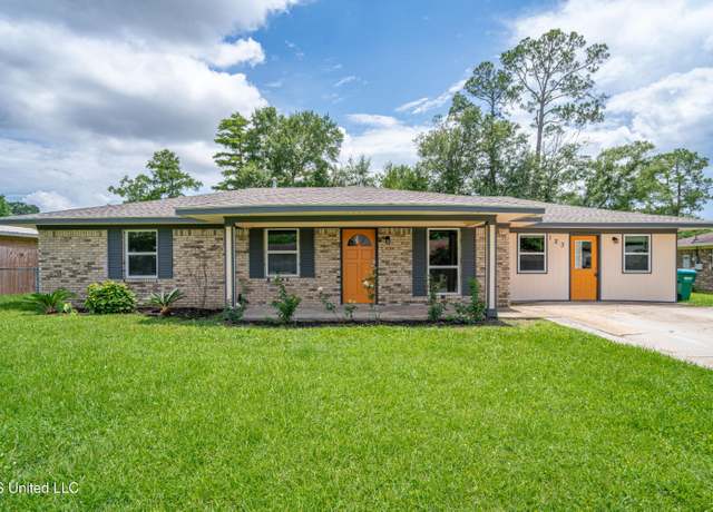 Property at 123 Darran St, Gulfport, MS 39503, 3 beds, 2 baths